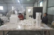 家庭小作坊
:想在家开一个小作坊挣钱，开什么小作坊好？