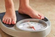 怀孕前三个月食谱
:孕早期吃什么对胎儿最有好？