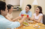 什么是首因效应
:心理学近因效应和首因效应哪个对？