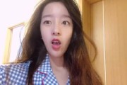 微博故事红人认证图标(伴伴红人认证通过什么时候有图标)