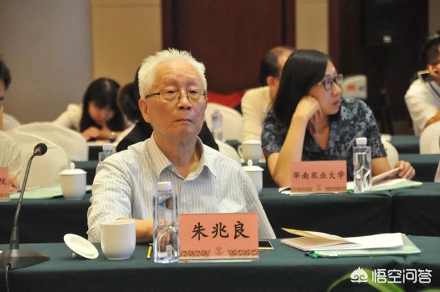 李连秀
:山东都有哪些明星、名人和科学家？你如何评价这些人的成就？