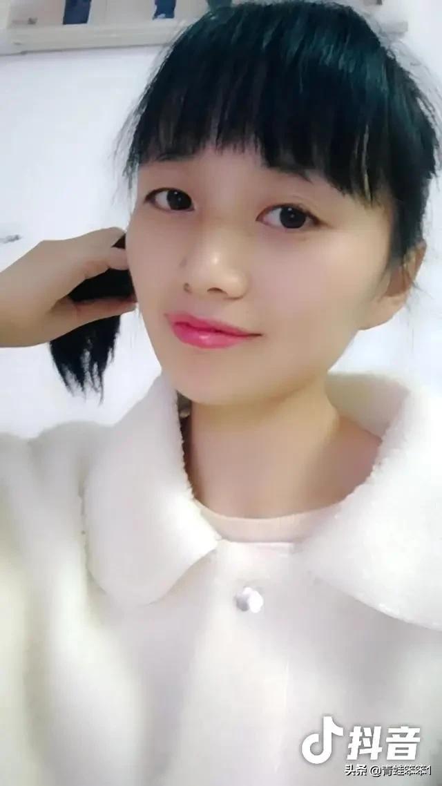 美女经济
:“美女经济”你怎么看？
