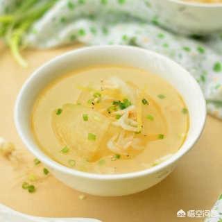虾皮冬瓜汤
:都说吃虾皮补钙，你们是怎么做给孩子吃的？