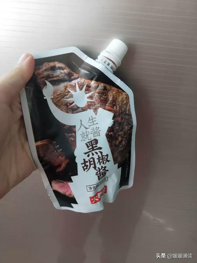 小牛凯西
:对比其他牌子的牛排，小牛凯西家的算是白菜价了？
