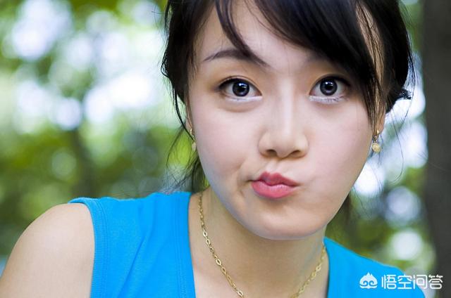 怎么让照片变清晰
:如何将模糊的照片变清晰？