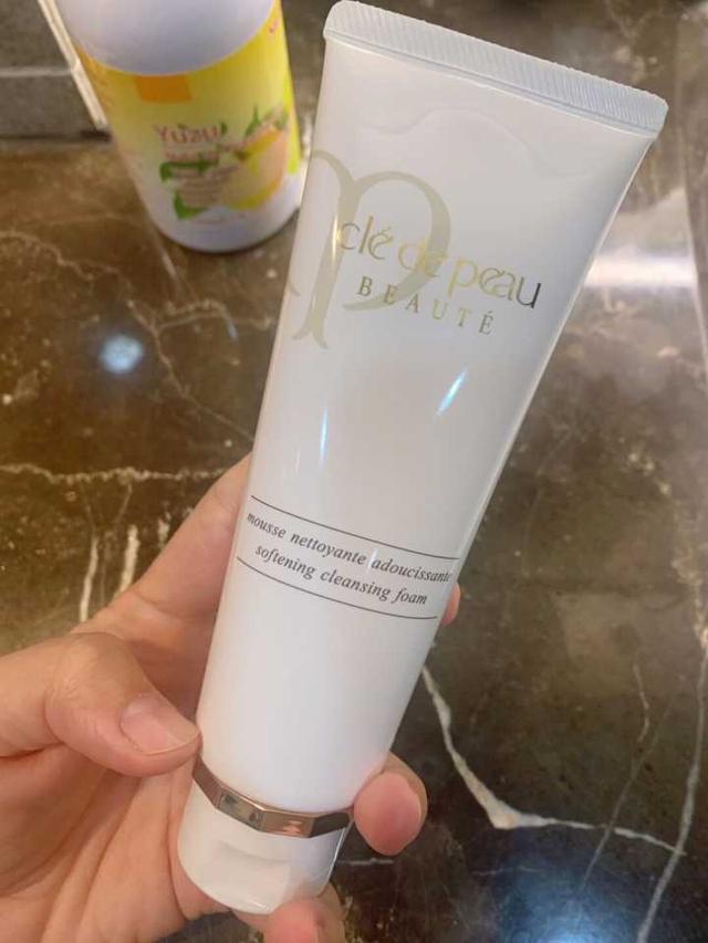orolay
:一生值得回购的护肤品你会推荐哪款给大家？