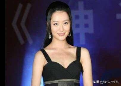 宿华个人资料
:白冰有什么背景，为什么都说惹不起她？