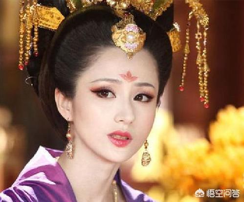 王中源
:韦皇后在和唐中宗李显流放房州的那十四年中经历了什么？