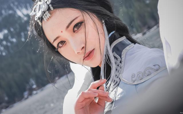 抖音二次元
:什么是二次元、三次元？