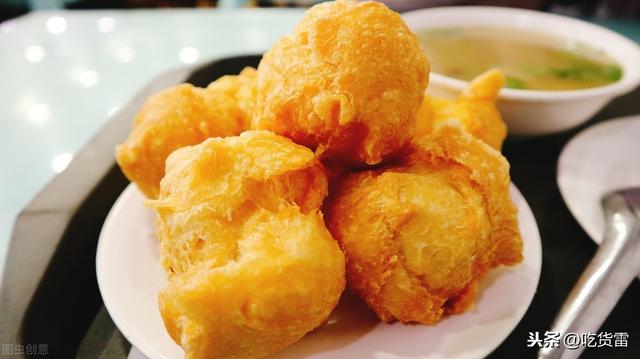 小吃分类
:油炸的早餐小吃有哪些品种？