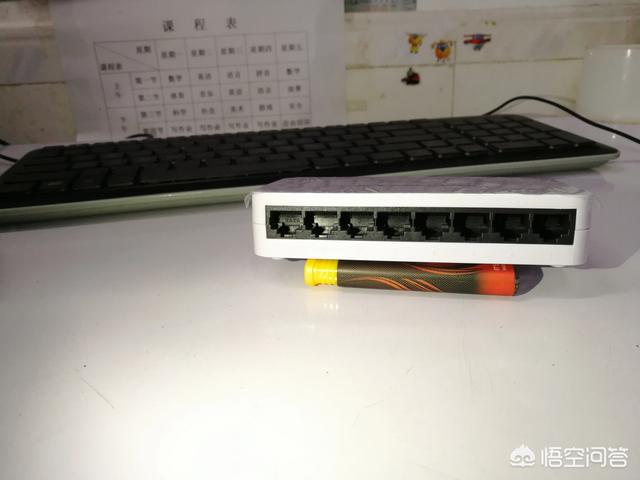 电信机顶盒怎么投屏
:电信机顶盒如何连接路由器？
