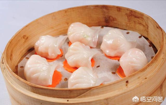 澄粉在超市叫什么
:用澄粉包饺子时，应该怎样和面？