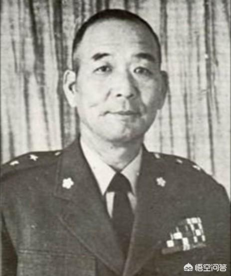 军长是什么军衔
:为什么胡琏当了那么多年师长直到18军军长才被授予少将军衔？