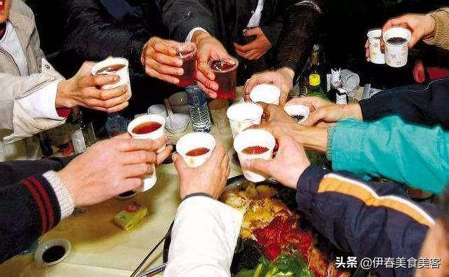 做什么赚钱呢
:干什么赚钱呢？