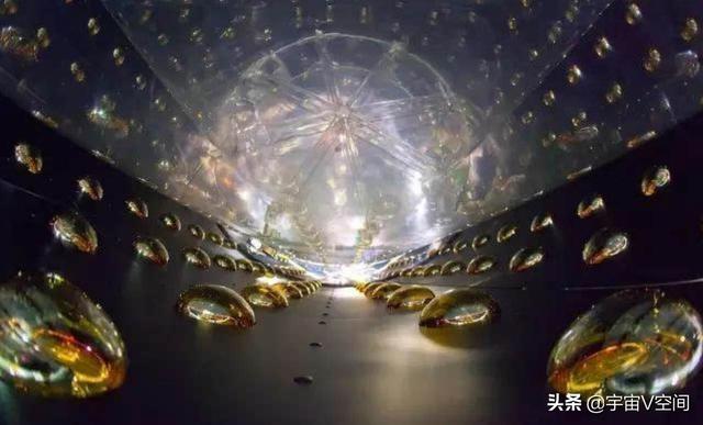 1614453Z空间
:各位老铁谁能用通俗语言解释，四维空间和五维空间？