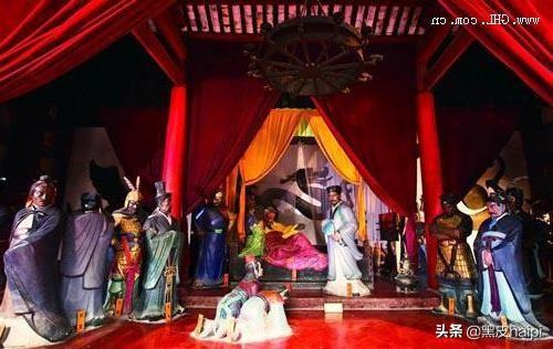 白帝城在哪里
:白帝城托孤发生在什么地方?为何说叫奉节？