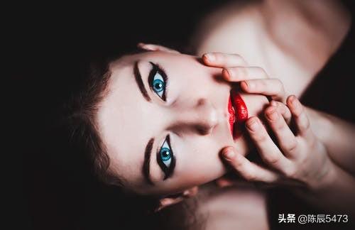 如何写软文
:软文怎么写，软文有哪些好处？