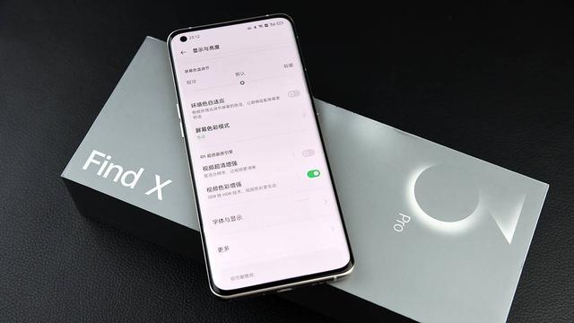 什么手机像素最好
:现在vivoOPPO华为红米四部手机哪个像素好应该怎么选择？