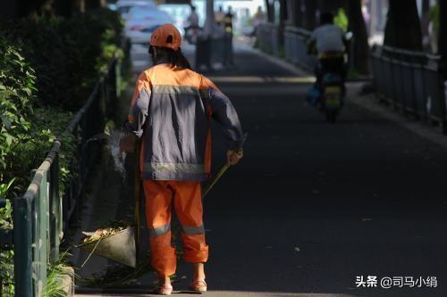 平凡人的故事
:如何讲述一个平凡的人的故事？
