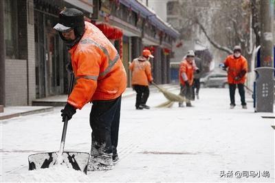 平凡人的故事
:如何讲述一个平凡的人的故事？