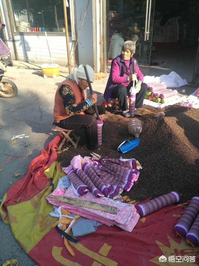 工艺品代加工
:在农村做什么加工或代加工合适？