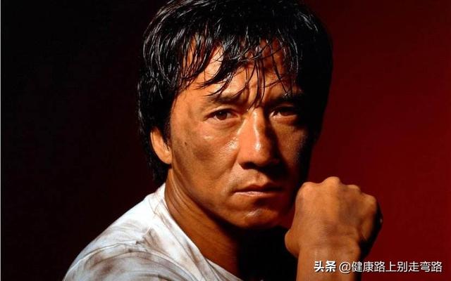 抑制现象
:为什么娱乐圈“娘”现象越来越多？你觉得该怎么抑制？