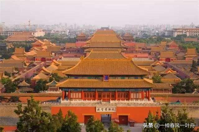 清明上河图作者是谁
:传世名画《清明上河图》，为何被称作“不详之作”？