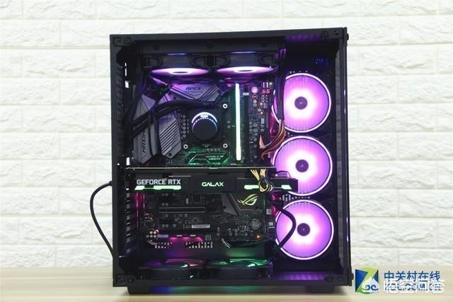 啪咖前入式
:有什么特别有逼格的机箱？