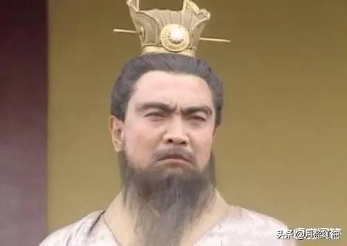 骥怎么读
:老骥伏枥，志在千里是什么意思？
