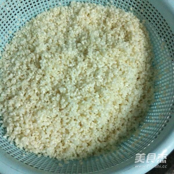 肉粽子的做法和配料
:肉粽子的做法和配料是什么？