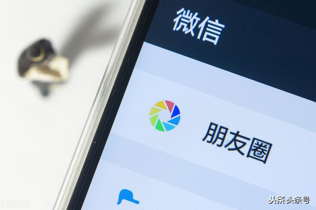 微商怎么样
:曾经风靡朋友圈的微商，现在生活的怎么样？