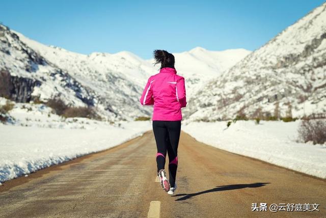 一什么十寒
:成语“一曝十寒”出自哪里，有何历史背景和延伸典故？