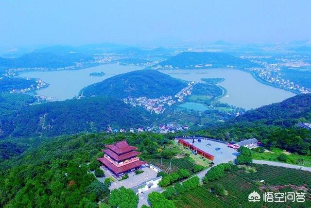 湖州是哪里
:嘉兴和湖州相比，哪里更好玩？