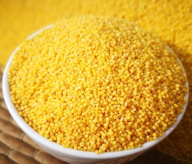 熬小米粥
:熬小米粥都有哪些技巧？