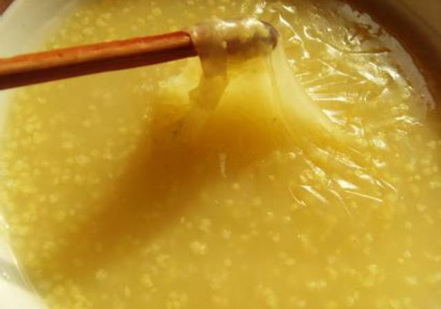 熬小米粥
:熬小米粥都有哪些技巧？