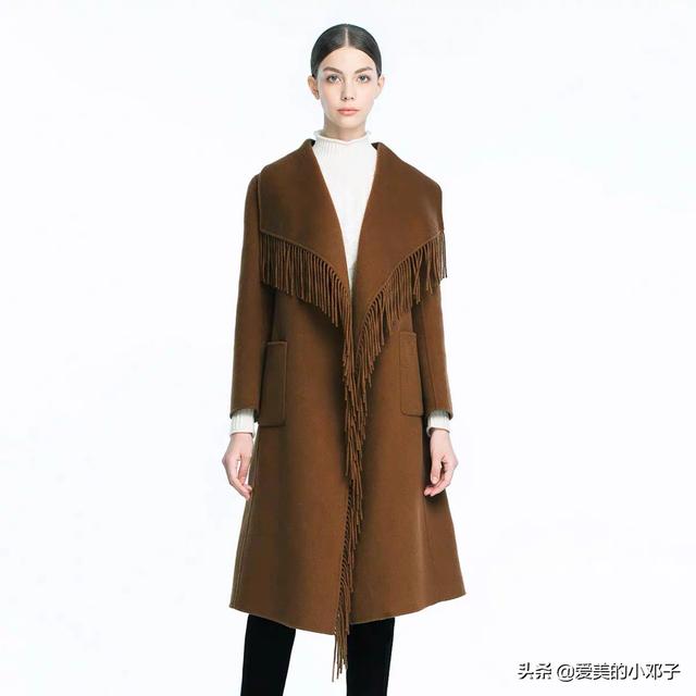 服装品牌大全排行榜
:谁了解中国女装品牌排名，介绍一下可以吗？