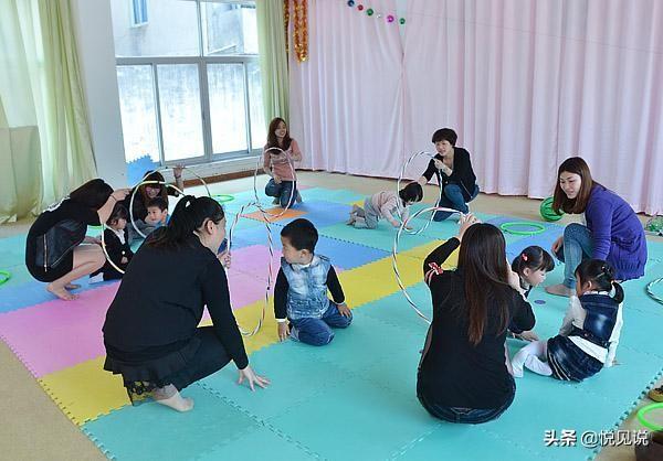 教育机构走心文案
:幼儿早教机构宣传片制作该如何策划文案？