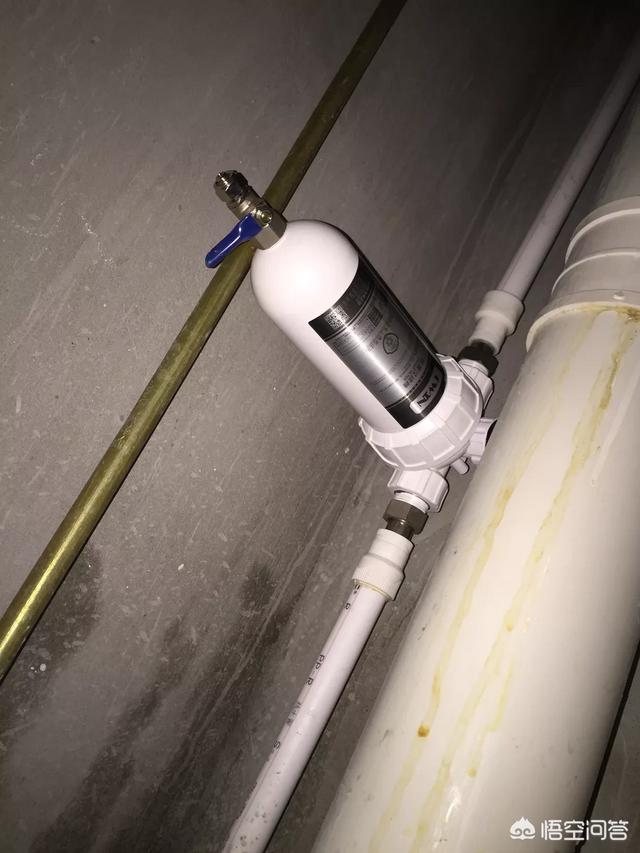 净水器如何安装
:净水器不用买，自己如何组装净水器？