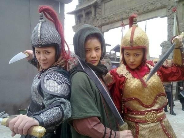 四大名著简介
:四大名著各讲的是什么故事？