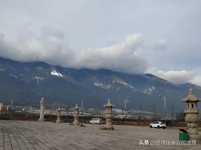 洒脱的意思
:什么是洒脱？怎么才能做到洒脱？