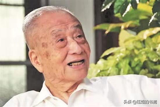 豆蔻年华是什么意思
:豆蔻、及笄、知天命、花甲、古稀、耄耋、期颐等词都有什么含义？