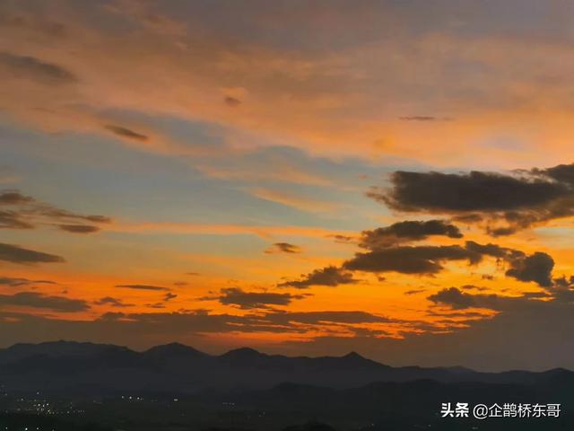 满足客户需求
:如何满足顾客需求的产品或服务、如何吸引顾客？
