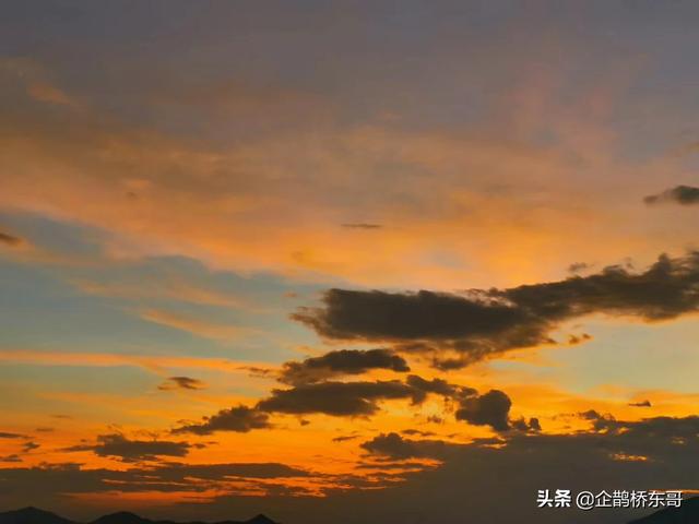 满足客户需求
:如何满足顾客需求的产品或服务、如何吸引顾客？