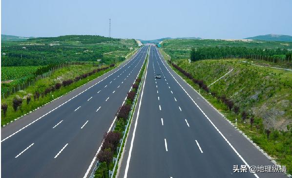 潮汐车道是什么意思
:高速为什么不做成潮汐车道？