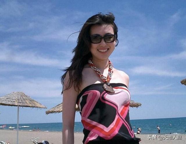 妇女的含义
:人们常说，妇女半边天，那么女性独立的主要内涵是什么？