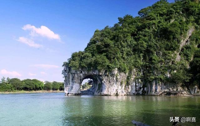 大野神境
:广西14个市的111个县（市、区）中，都有哪些好玩景点？