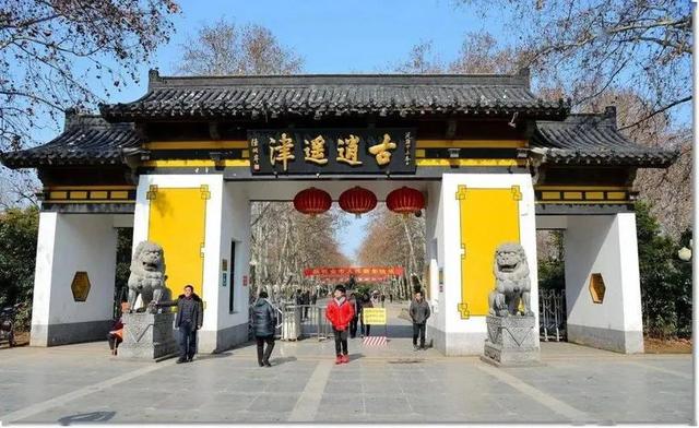 合肥旅行
:合肥有哪些适合游玩的地方呀？
