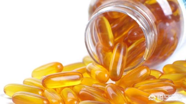 深海鱼油的功效与作用
:尿酸高的人可以吃深海鱼油吗？