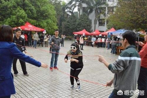 什么是预科班
:什么是大学的预科班？