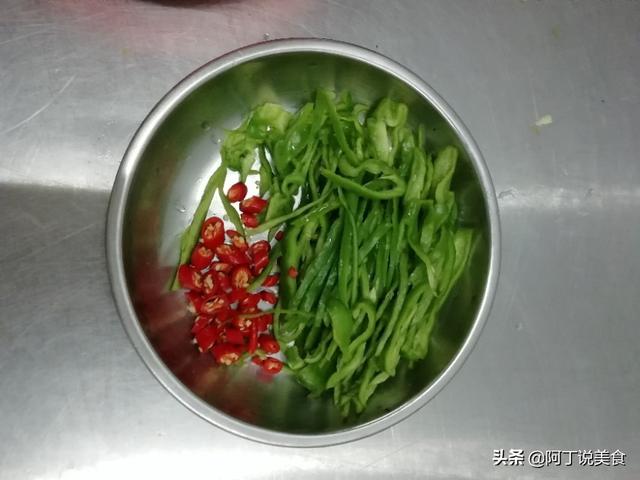 茄子的吃法
:茄子有哪几种吃法？